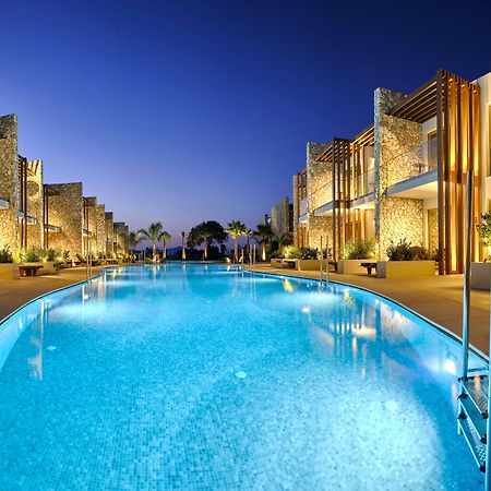 Utopia Blu Hotel Tigkaki  Bagian luar foto